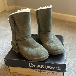 Bearpaw Women's Mimi Boots Size 8